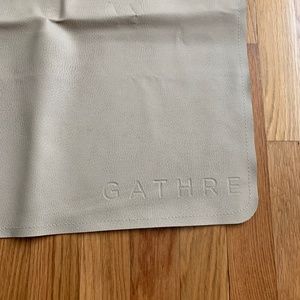 Gathre Mini in Fog (DISCONTINUED COLOR)
